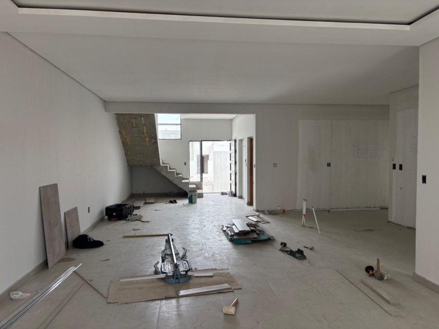 4 Bedroom Property for Sale in Sandown Western Cape